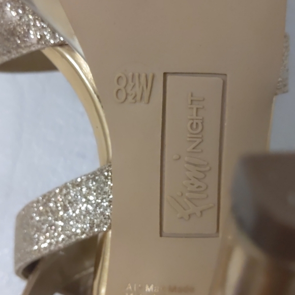 Fioni Night Gold Glitter Shoe - Picture 9 of 12